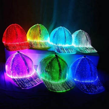 USB -wiederaufladbare Unisex -Blitzkappe mit LED -Glasfaserlichtern für Partys