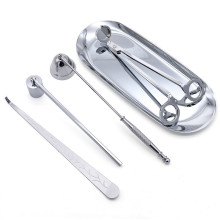 Карыстальніцкія выгравіраваныя камплекты для догляду за свечкамі