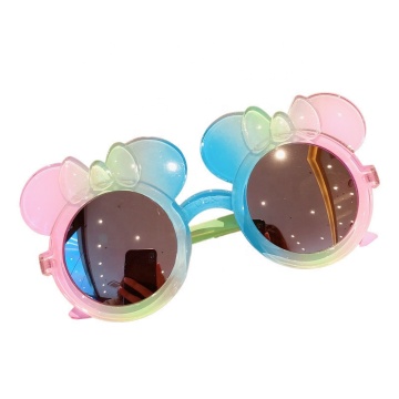 2023 Trendy Gradient Cartoon Sunglasses for Baby Girls and Boys: Perfect Summer Beach Holiday Eyewear with UV400 Protection