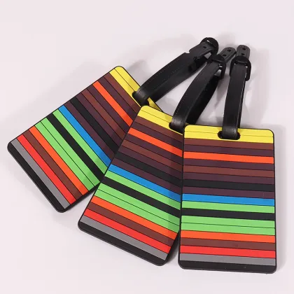 Luggage Tags - Find Your Bag at Easy Canada Grey Luggage Tags