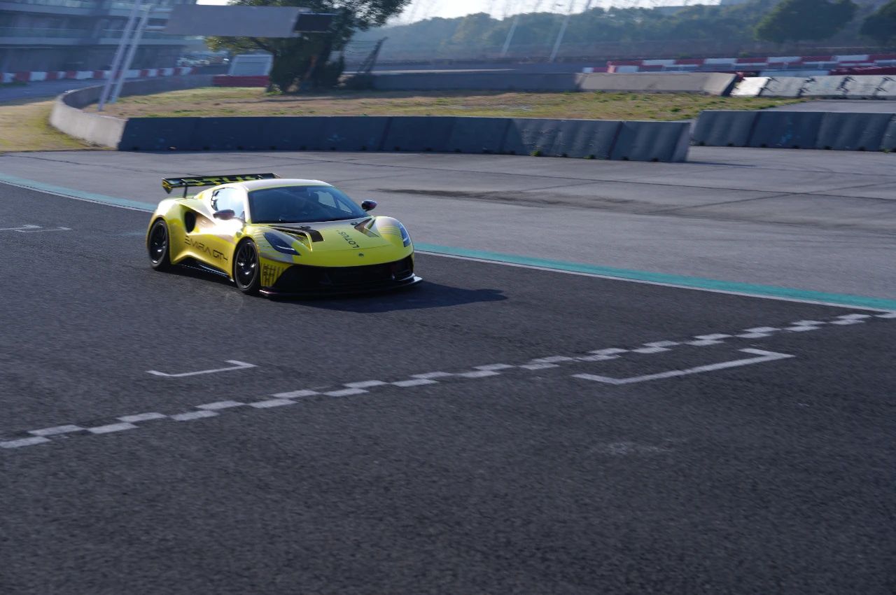 LOTUS08