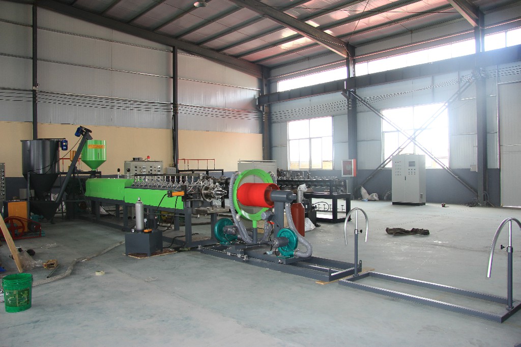 EPE foam extrusion machine