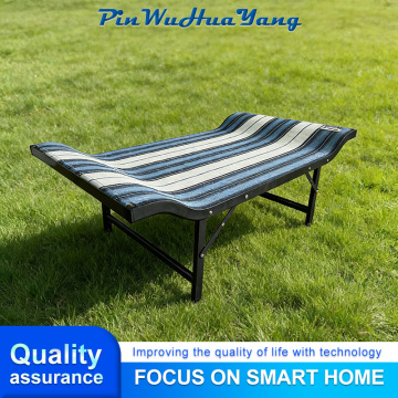 Chaise longue confortable pour des moments heureux