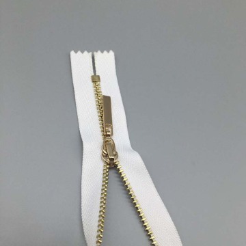 Secure 12 inch open ended metal zipper