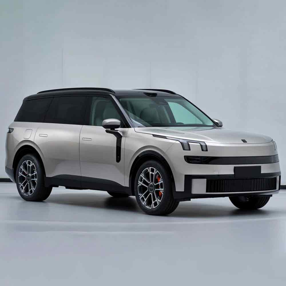 Lynk & Co 900 Fuel-Engine Vehicle
