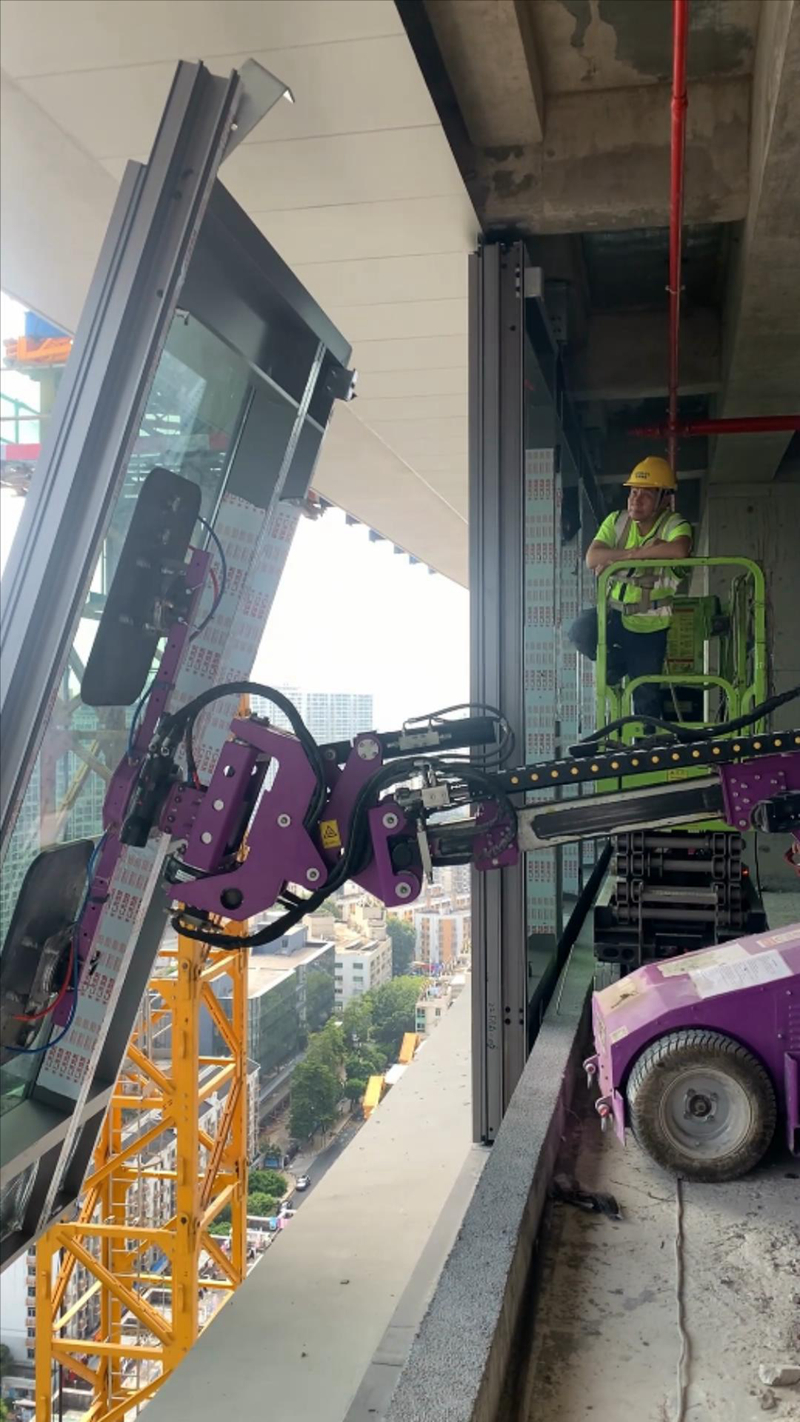 800kg Glass installation robot (3)
