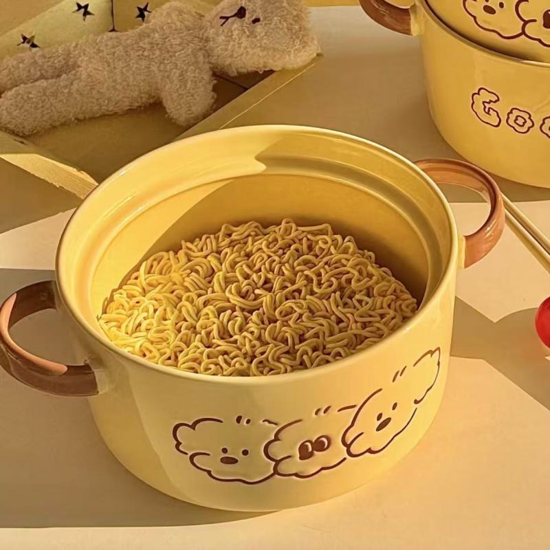 Stylish Anime-Themed Dinnerware Collection