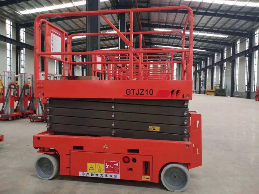 Self Propelled Scissor Lift 2 Jpg