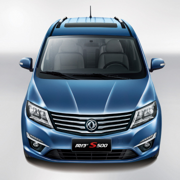 العلامة التجارية الجديدة Dongfeng Brand Mini Vans 7 مقاعد مصنوعة في الصين مع إكسسوارات على متن الطائرة