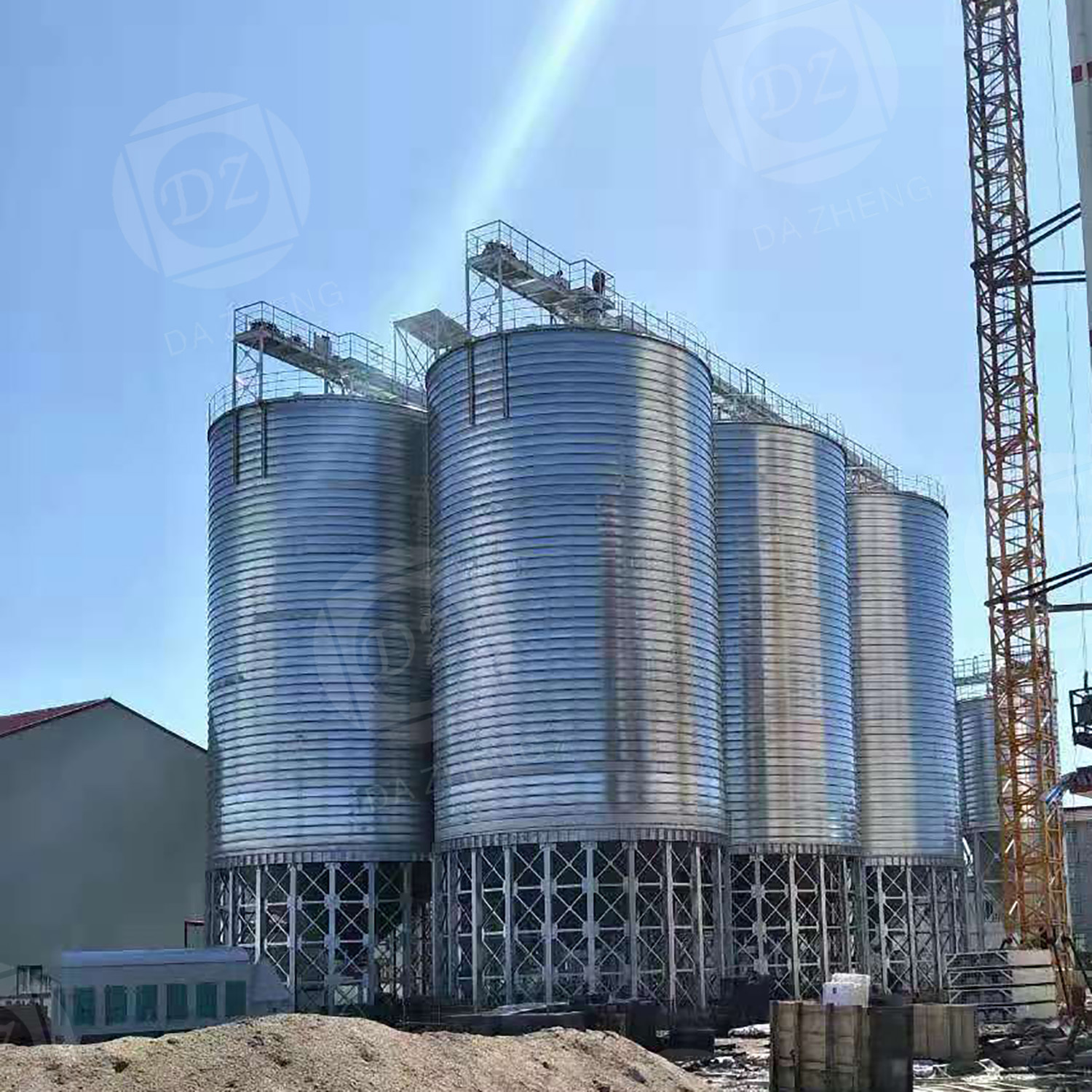 Galvanized steel silos for pharmaceuticals