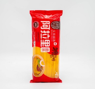 Selezione a gusto puro di noodles di giada larga