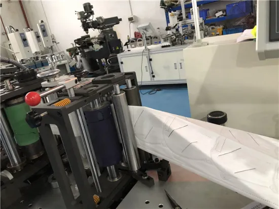 High Speed Automatic Fish Shape Mask Making Machine