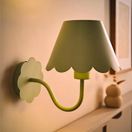 Rechargeable Scalloped Wall Light (7)