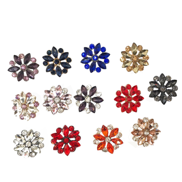 SALDI CALDA CHIUSTIMABILE INSIFICAZIONE IMINASSONE METALE SCHEGGI: ​​design floreale con strass di cristallo