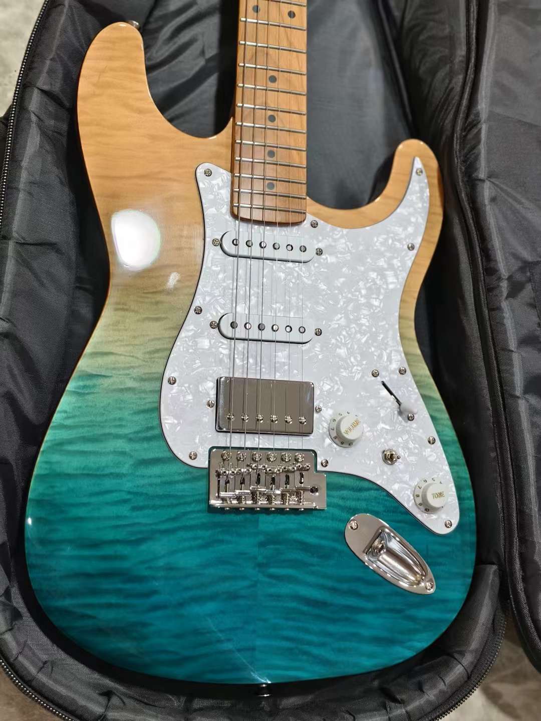 Kaysen High End Electric Guitar with AlnicoV pickup China
