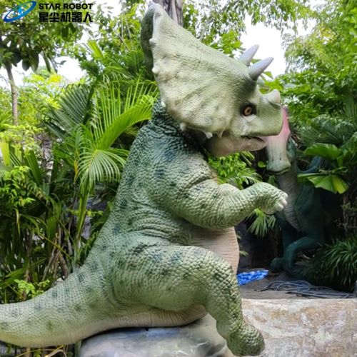 Jurassic Park Triceratops Bayi untuk Dijual