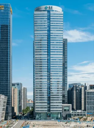 The largest glass unit insatalltion in the word