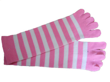 Girls Pink 5 Toe Socks (Z-72612)