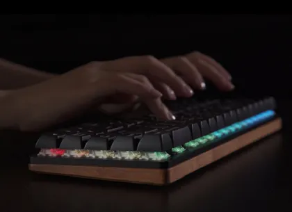 GATERON Switch X Bows Walnut Ergonomic Wireless Mini 60% RGB Mechanical Keyboard