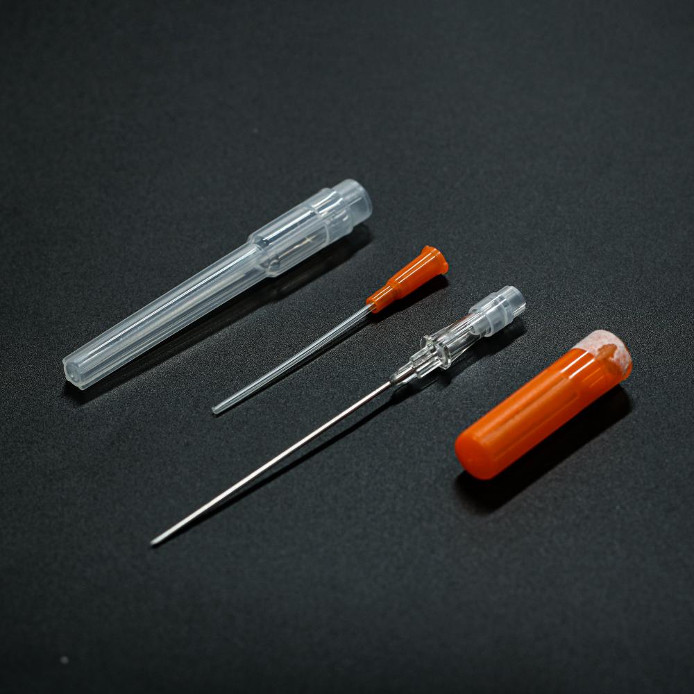 Indwelling Needle 14g