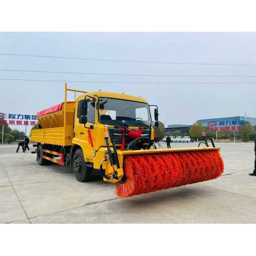 Транспортировка скота на грузовиках Snow Light