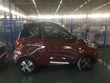 Zd D2s M1 High-Speed 105km/H Endurance 260-300km Electric Car