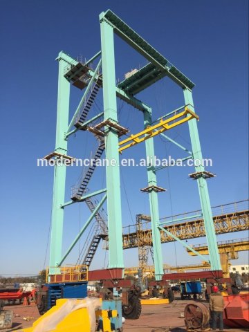 Rubber Tyred Gantry Cranes, Container Gantry Cranes straddle carrier