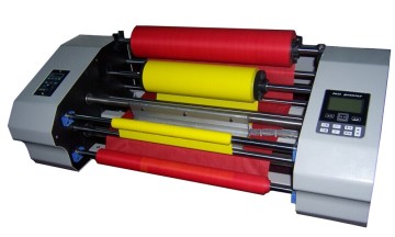 Máy in kỹ thuật số biểu ngữ