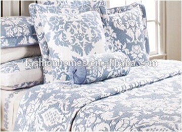 Polyester cotton printed colorful king quilt in satin