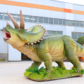 Triceratops hoạt hình cho Công viên kỷ Jura