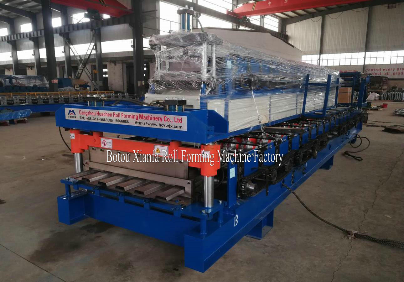 container panel roll forming machine