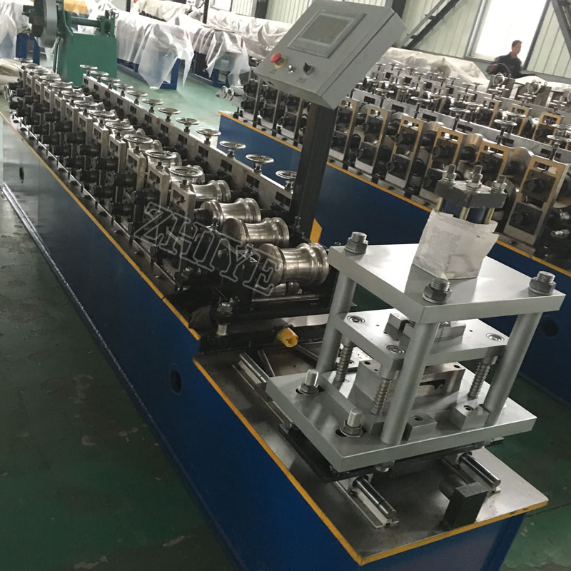 Roll Forming Machine