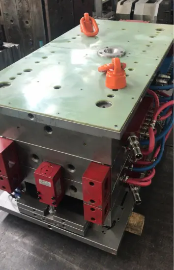 Injection Molds for Auto Parts