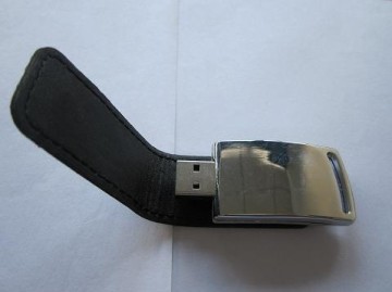 Χονδρικής USB 2.0/3.0 Enbossed λογότυπο μαύρο δέρμα μονάδα USB 1GB - 32GB