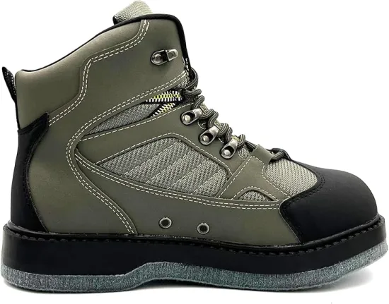 Comfortable Felt-Footed Fishing Boots for Men