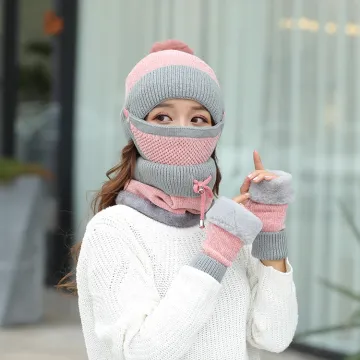 Wholesale Women's Acrylic Knitted Hats and Scarves