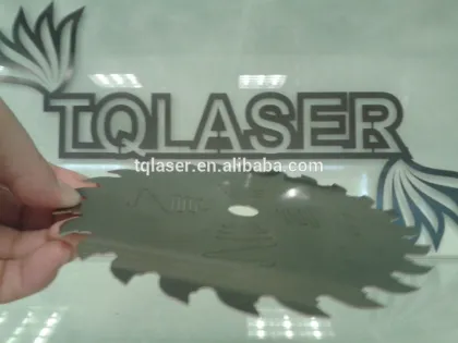 Auto feeding function 2000W fiber laser cutting machine for photonics industry