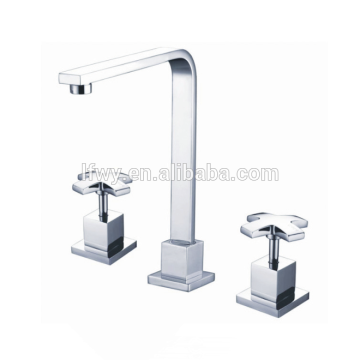 Brass single handle kitchen faucet with good price