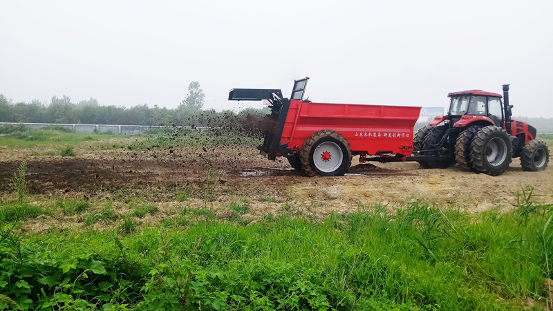 manure spreader for sale