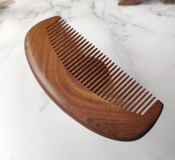 Handmade Wooden Comb With Soft Lines