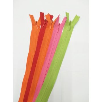 Multicolored nylon zippers in bulk for dress