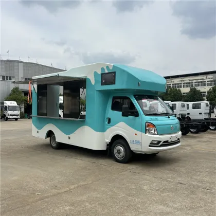 On site production of curry sausage food truck