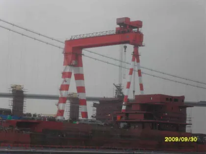 200t Ship Building Gantry Crane / Shipyard Cranes For Ship Assembly Operations