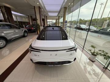 Elegant Interior Hongqi H6 Vehicle