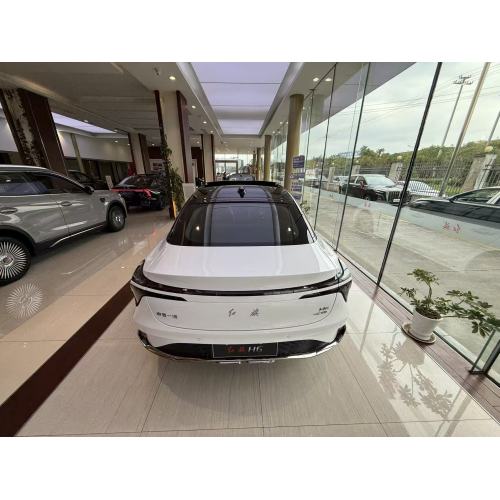 Elegant Interior Hongqi H6 Vehicle