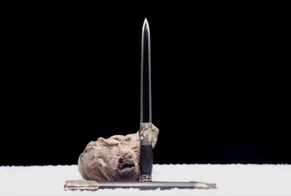 Fish Intestine Sword Legendary Sword