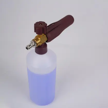 Foaming lance for pressure washer Foaming lance