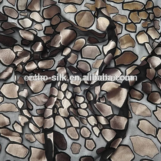 2015 new wholesale blue and red check pattern fabric.