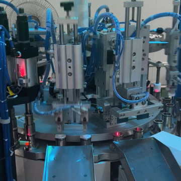 Helicap Assembly Machine
