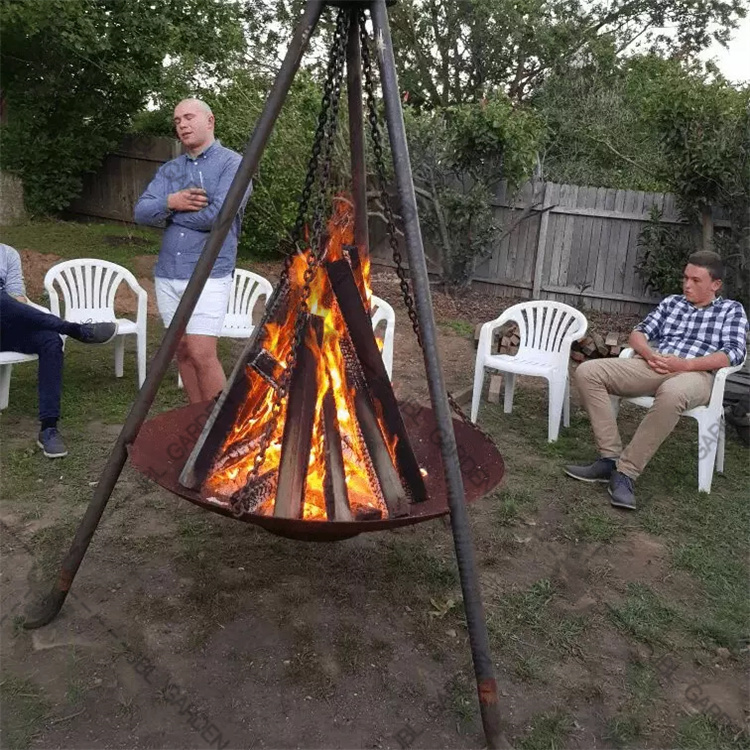 A Year-round Weathering Steel Fire Pit